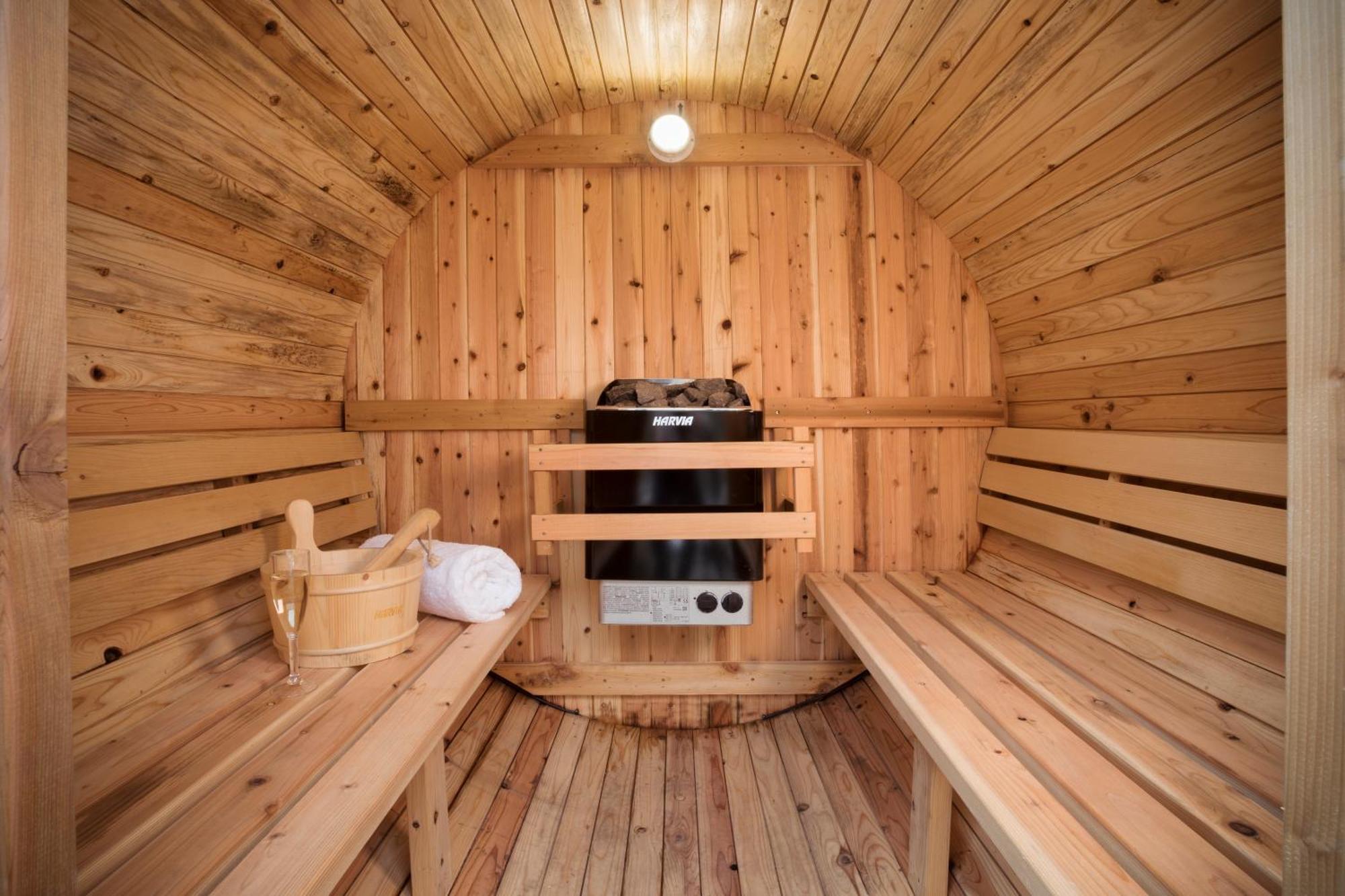 Aphrodites Group - Luxury Hot Tub Suites In Central Lake District! باونيس أون وينديرمير المظهر الخارجي الصورة