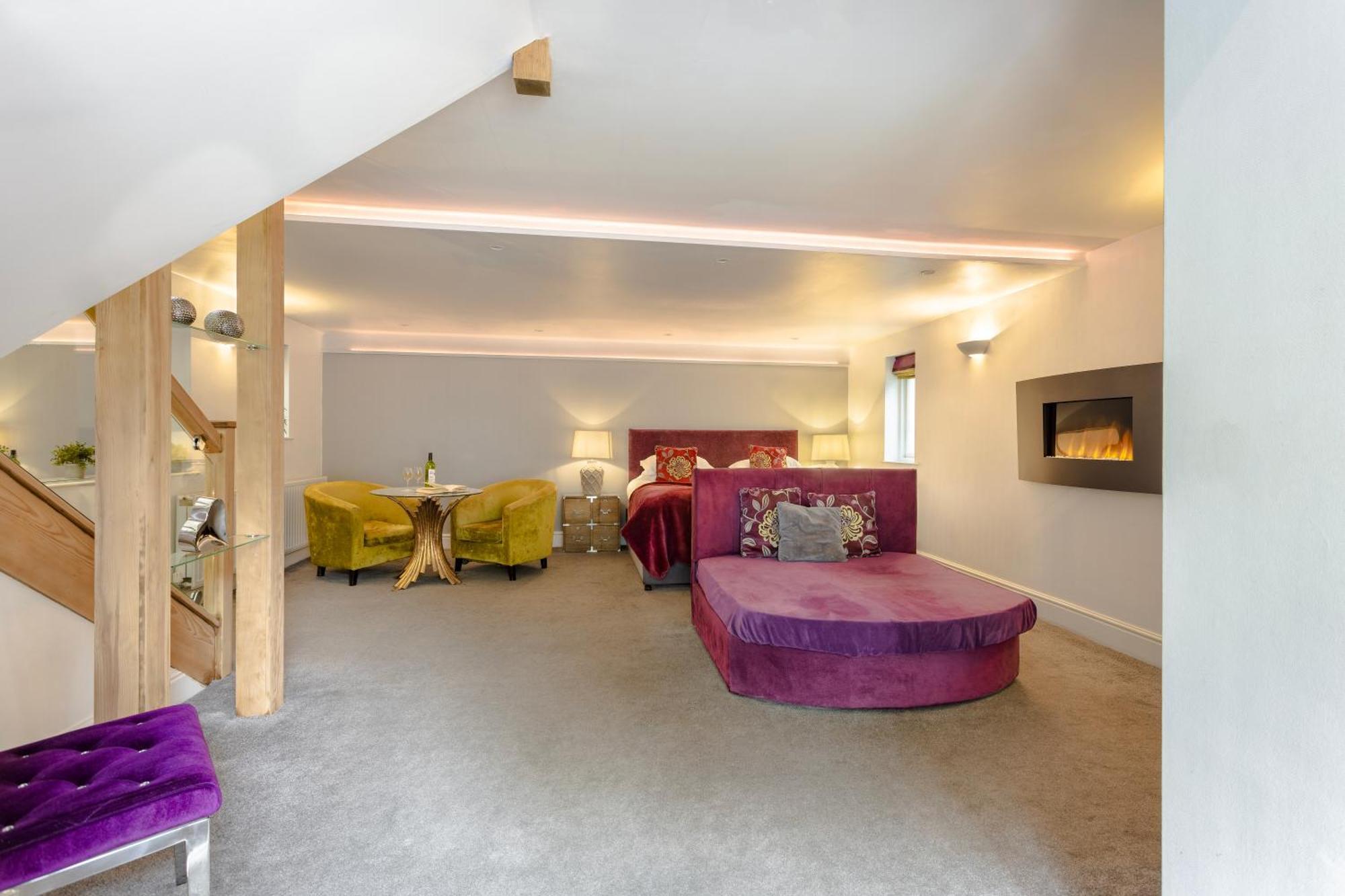 Aphrodites Group - Luxury Hot Tub Suites In Central Lake District! باونيس أون وينديرمير المظهر الخارجي الصورة