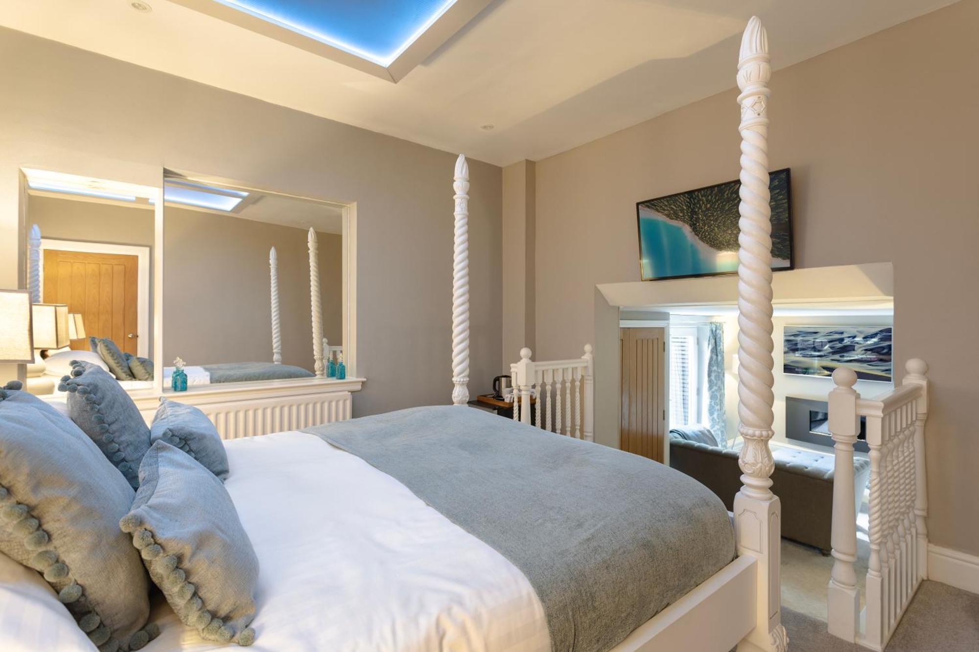 Aphrodites Group - Luxury Hot Tub Suites In Central Lake District! باونيس أون وينديرمير المظهر الخارجي الصورة